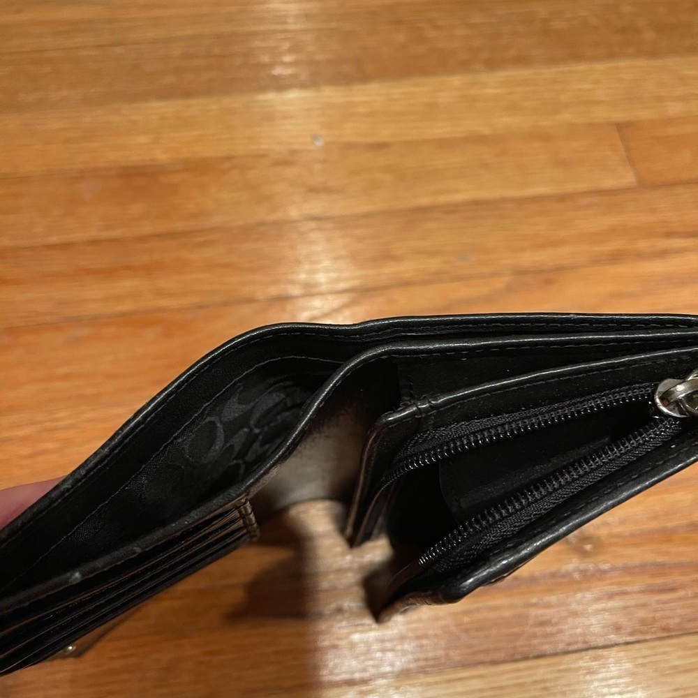 Coach Black Leather Wallet with Stitch Detail - Picture 3 of 4